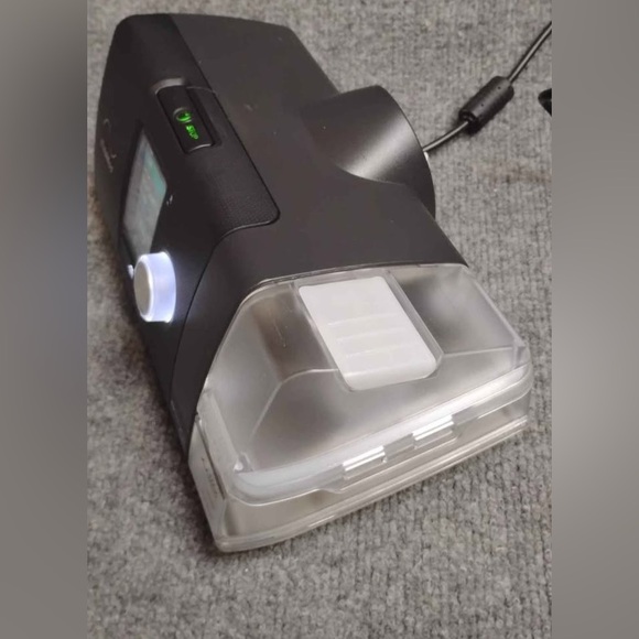 Airsense 10 (Only 2 Hrs) - Picture 3 of 3